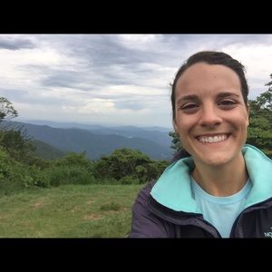 Meet your Posher, Brooke